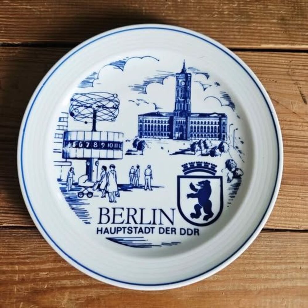 Vintage East Germany GDR Berlin Colditz Porcelain Souvenir Plate DDR